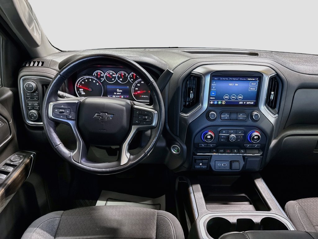 Used 2022 Chevrolet Silverado 1500 RST AWD/4WD image 22