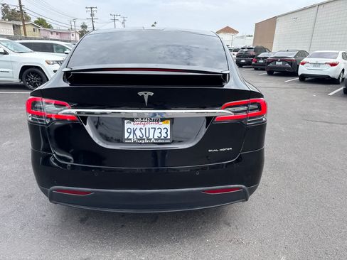 Used 2021 Tesla Model X Long Range AWD/4WD image 18