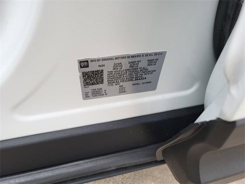 Used 2024 GMC Terrain AT4 w/ Tech Package image 29