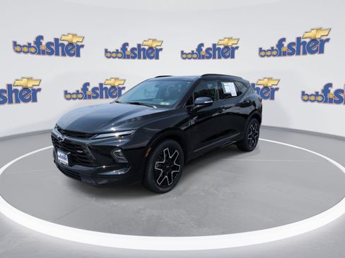 Used 2023 Chevrolet Blazer RS w/ Driver Confidence II Package AWD/4WD image 4