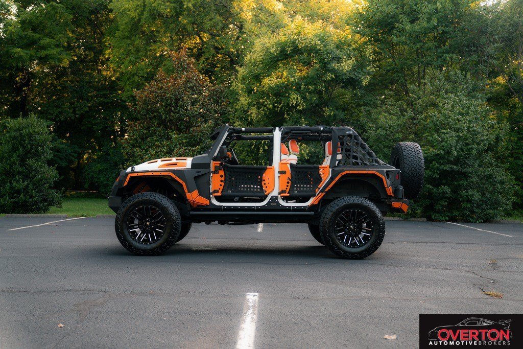 Used 2018 Jeep Wrangler Unlimited Sport S AWD/4WD image 3