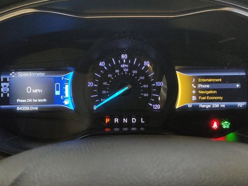 Used 2019 Ford Fusion SEL image 23