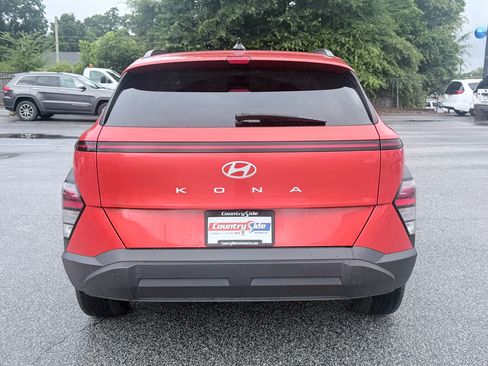 Used 2024 Hyundai Kona SEL FWD image 8