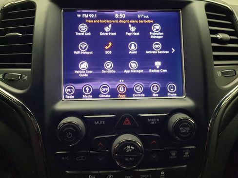 Used 2018 Jeep Grand Cherokee Altitude image 25