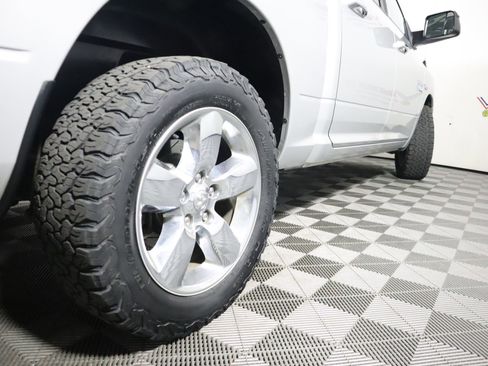 Used 2016 RAM 1500 Big Horn AWD/4WD image 9