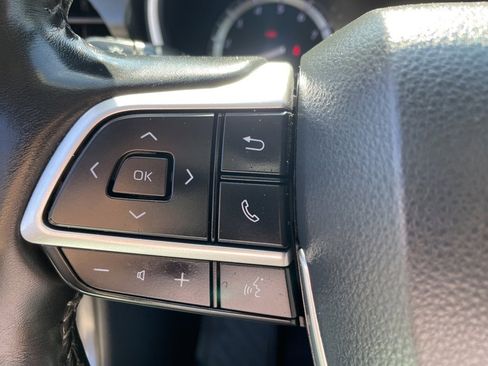 Certified 2022 Toyota Highlander Limited image 19