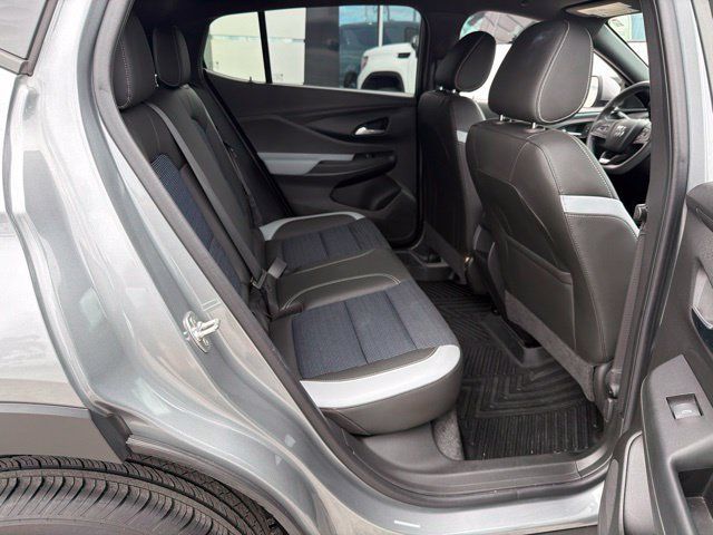Used 2024 Buick Envista Preferred w/ Convenience II Package FWD image 20