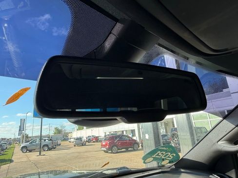 Used 2021 RAM 3500 Laramie w/ Night Edition image 18