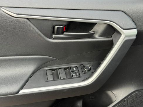 Certified 2024 Toyota RAV4 LE image 18