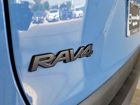 Used 2023 Toyota RAV4 AWD Hybrid image 8