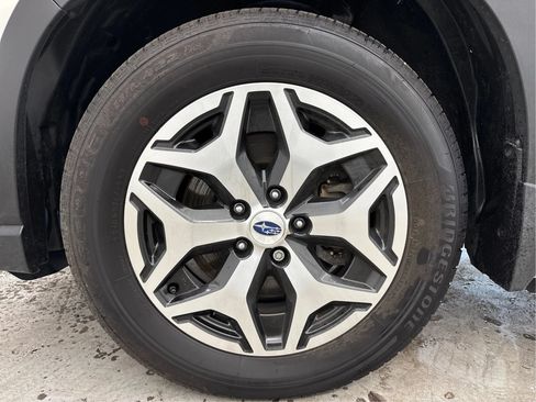 Used 2024 Subaru Forester Premium AWD/4WD image 30