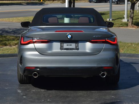 Certified 2024 BMW 430i Convertible w/ Premium Package image 18