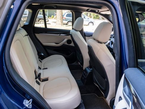 Used 2020 BMW X1 xDrive28i w/ Premium Package AWD/4WD image 34
