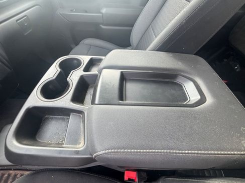 Used 2023 Chevrolet Silverado 1500 Custom image 23