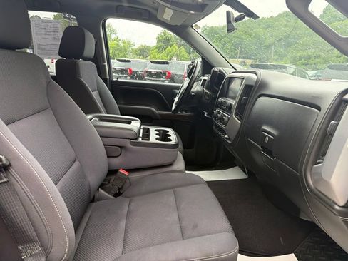 Used 2019 GMC Sierra 1500 SLE w/ SLE Value Package AWD/4WD image 21
