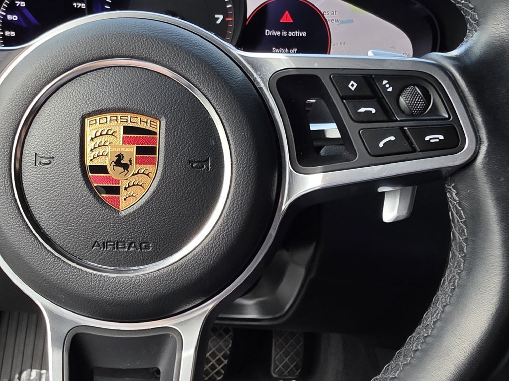 Certified 2022 Porsche Cayenne Platinum Edition AWD/4WD image 33