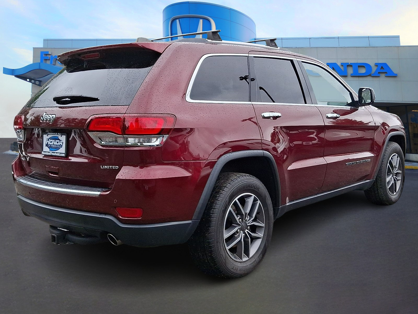 Used 2020 Jeep Grand Cherokee Limited AWD/4WD image 6