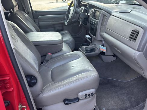 Used 2004 Dodge Ram 3500 Truck SLT w/ Trailer Tow Group RWD image 9