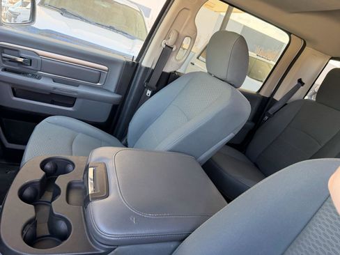 Used 2017 RAM 2500 SLT image 26