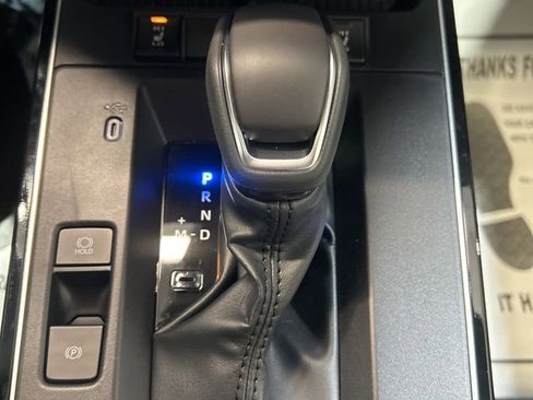 Used 2026 Toyota Corolla Cross XLE w/ Convenience Package image 30