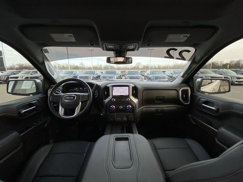 Used 2022 GMC Sierra 1500 SLT w/ SLT Premium Plus Package image 25