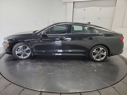 Used 2023 Kia K5 EX w/ EX Premium Package FWD image 4