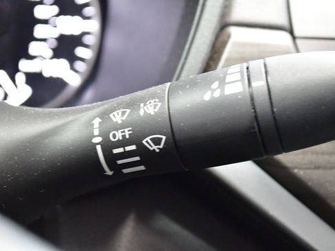 Used 2025 Nissan Altima 2.5 SV FWD image 20