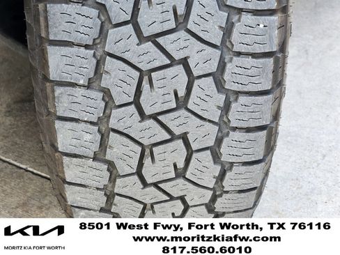 Used 2022 Kia Telluride SX w/ SX Prestige Package AWD/4WD image 10