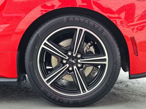 Used 2024 Ford Mustang Premium image 26