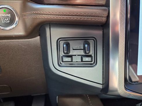 Used 2022 Ford Expedition King Ranch RWD image 32