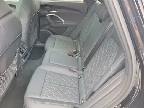Certified 2025 Audi SQ5 Premium Plus AWD/4WD image 9