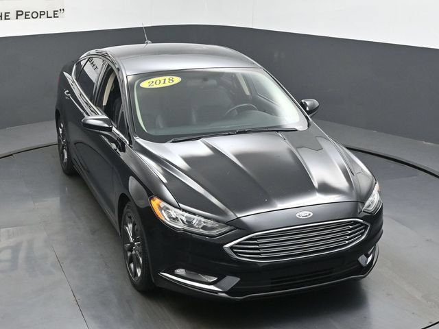 Used 2018 Ford Fusion SE w/ Equipment Group 201A FWD image 50