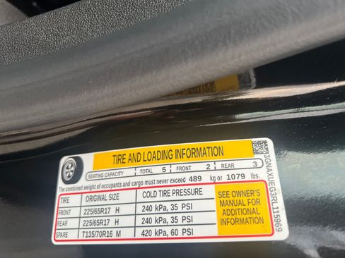 Used 2024 Chevrolet Equinox LT w/ LPO, Floor Liner Package AWD/4WD image 6