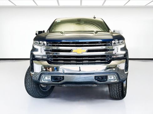 Used 2021 Chevrolet Silverado 1500 LTZ w/ Z71 Off-Road Package image 2