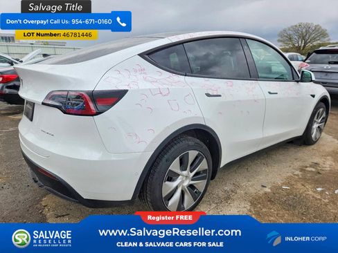 Used 2022 Tesla Model Y Long Range AWD/4WD image 4