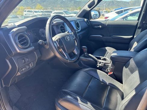 Used 2023 Toyota Tacoma TRD Sport w/ TRD Premium Sport Package image 10