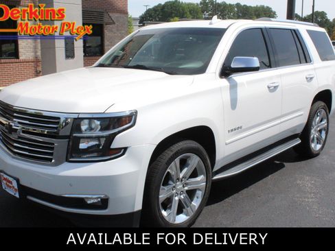 Used 2019 Chevrolet Tahoe Premier RWD image 1