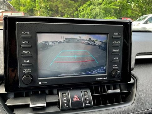 Used 2021 Toyota RAV4 XLE Premium image 46