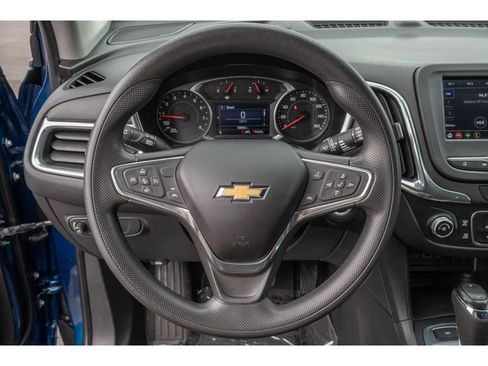 Used 2020 Chevrolet Equinox LT AWD/4WD image 21