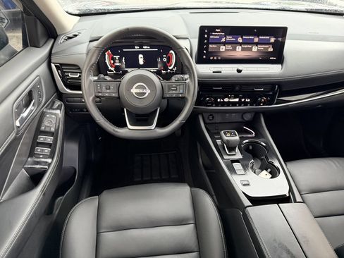 Used 2024 Nissan Rogue SL w/ SL Premium Package FWD image 14
