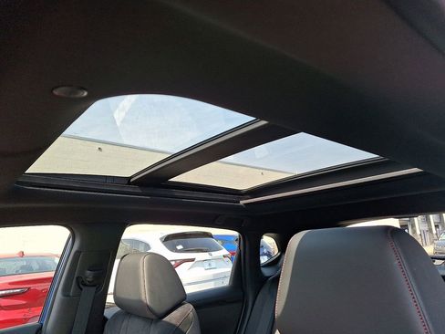 Certified 2025 Acura ADX A-Spec image 15