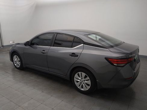 Used 2025 Nissan Sentra S image 3