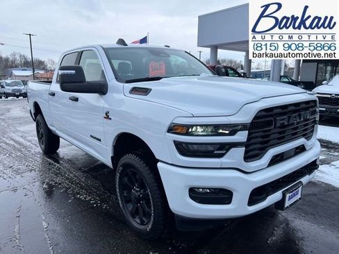 Used 2025 RAM 2500 Big Horn AWD/4WD image 1