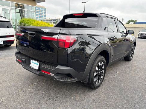 Certified 2025 Hyundai Santa Cruz SEL FWD image 5