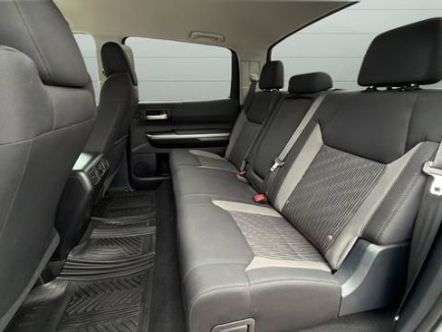 Used 2014 Toyota Tundra SR5 w/ SR5 Upgrade Package image 19