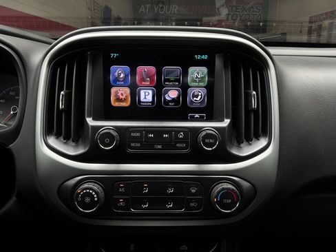 Used 2016 Chevrolet Colorado LT RWD image 23