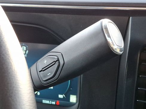 Used 2025 Ford F350 Lariat w/ Lariat Ultimate Package image 15