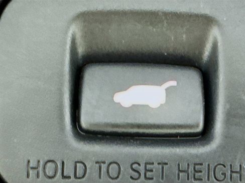 Used 2024 Honda CR-V Sport Touring image 33