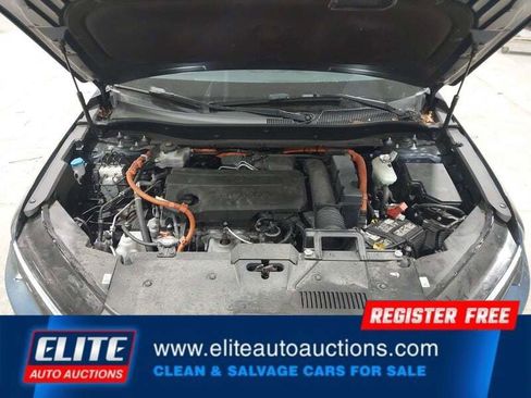 Used 2025 Honda CR-V Sport image 19