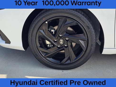 Certified 2026 Hyundai Elantra SEL Sport Premium FWD image 8